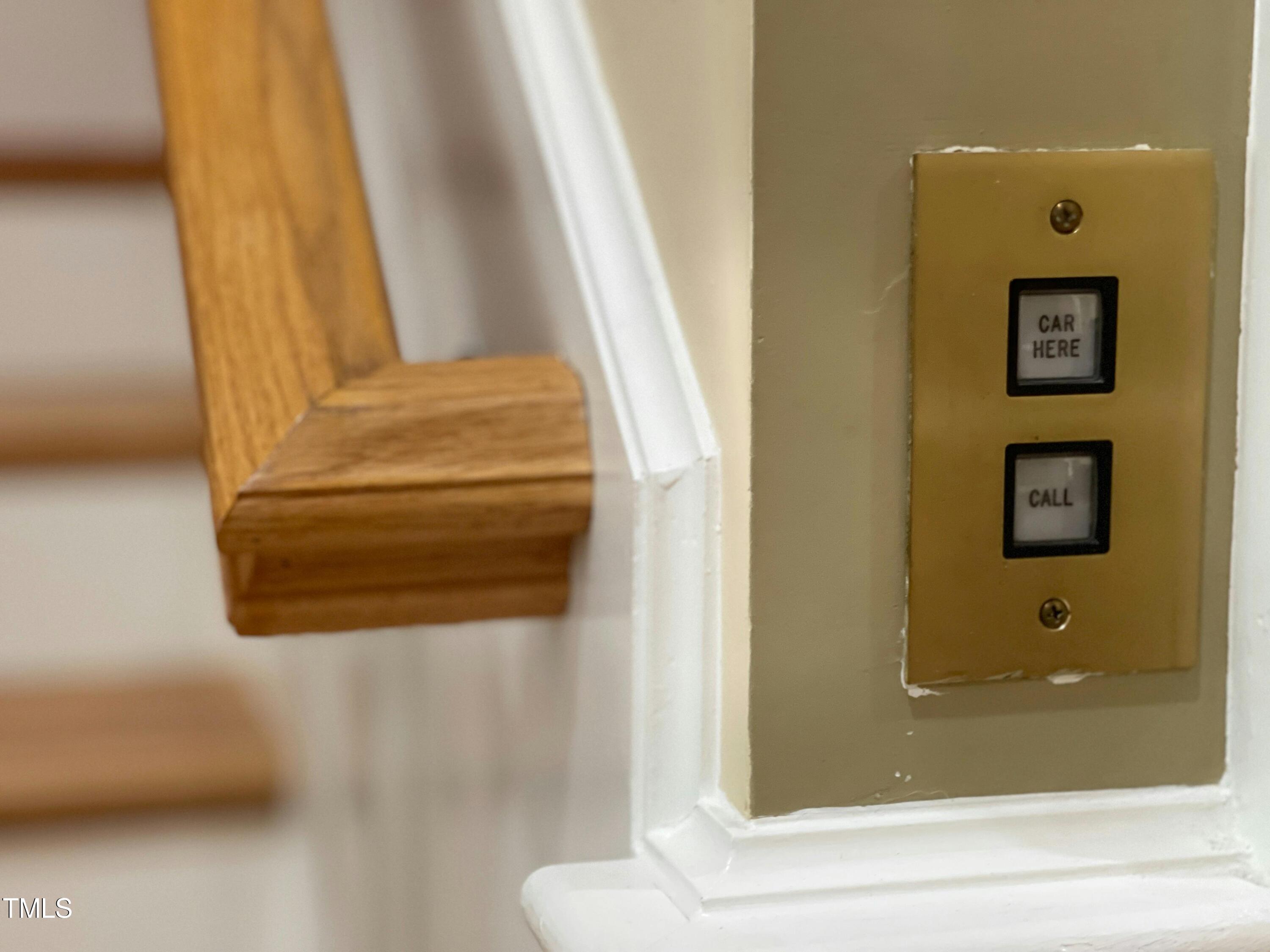 212 West Barbee Chapel Road Chapel Hill, NC 27517 - Photo 33 of 75 034-463593-IMG_4971_13334516