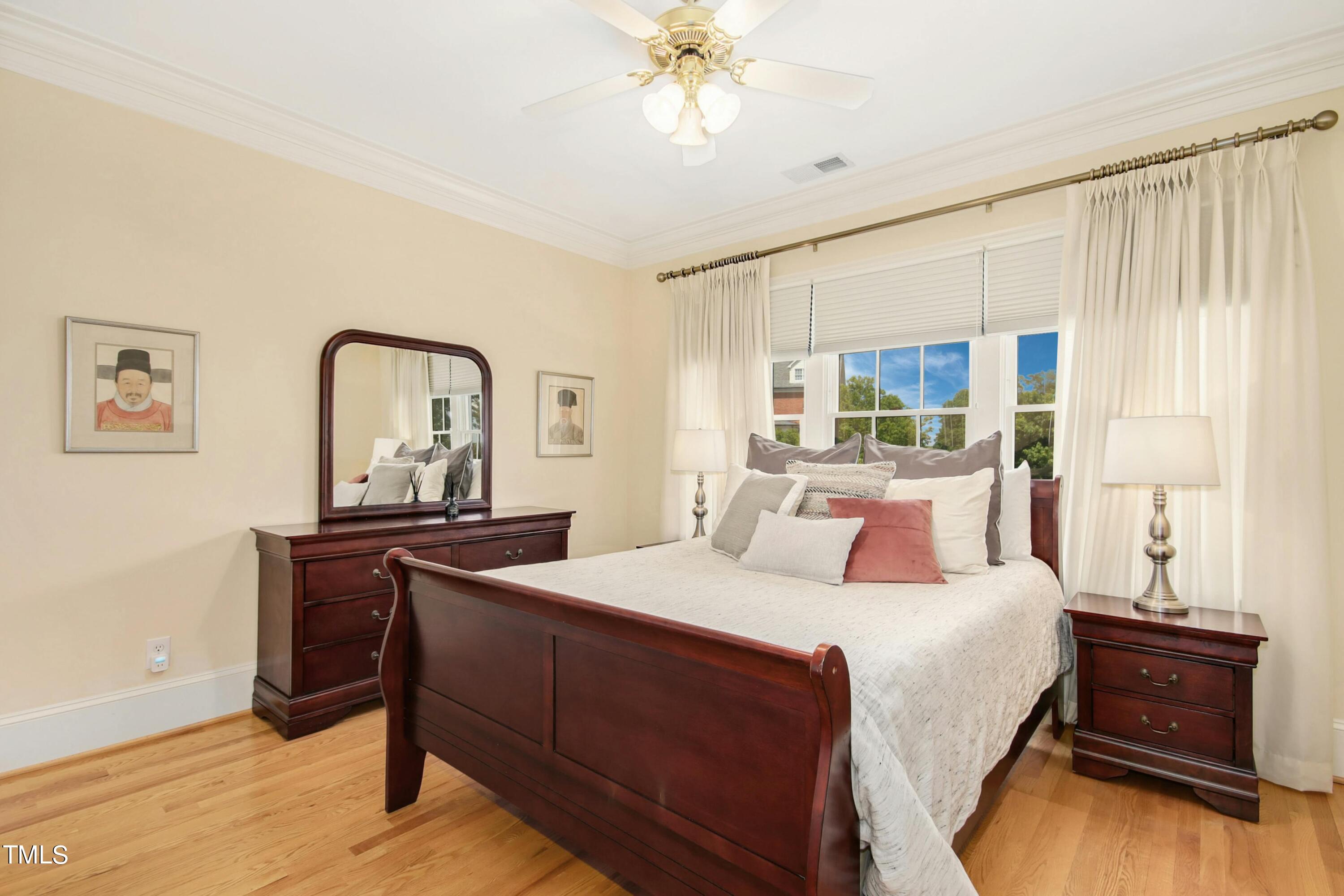 212 West Barbee Chapel Road Chapel Hill, NC 27517 - Photo 49 of 75 050-463593-212_W_Barbee_Chapel_Rd_IMG_44