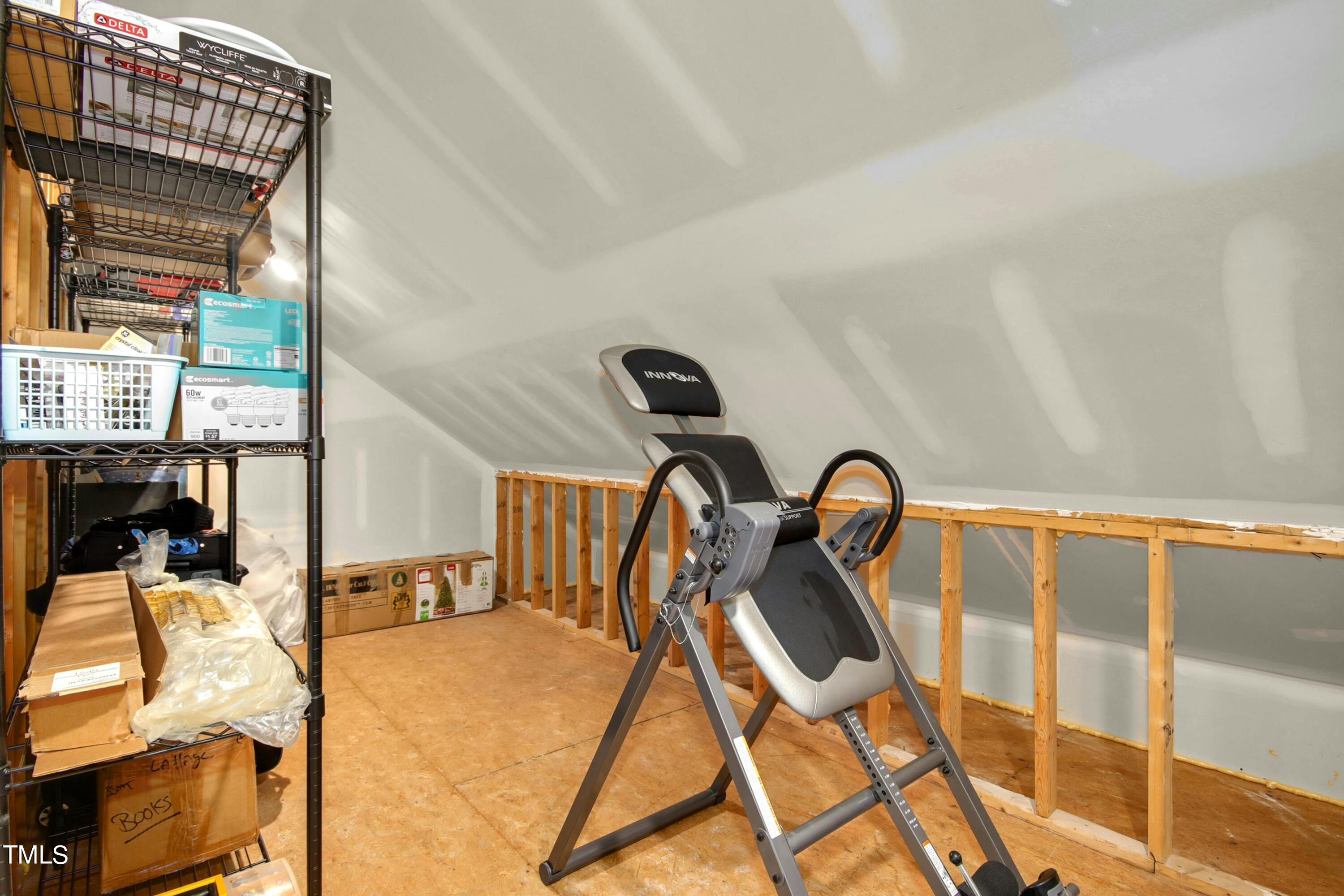 212 West Barbee Chapel Road Chapel Hill, NC 27517 - Photo 58 of 75 058-463593-212_W_Barbee_Chapel_Rd_IMG_43