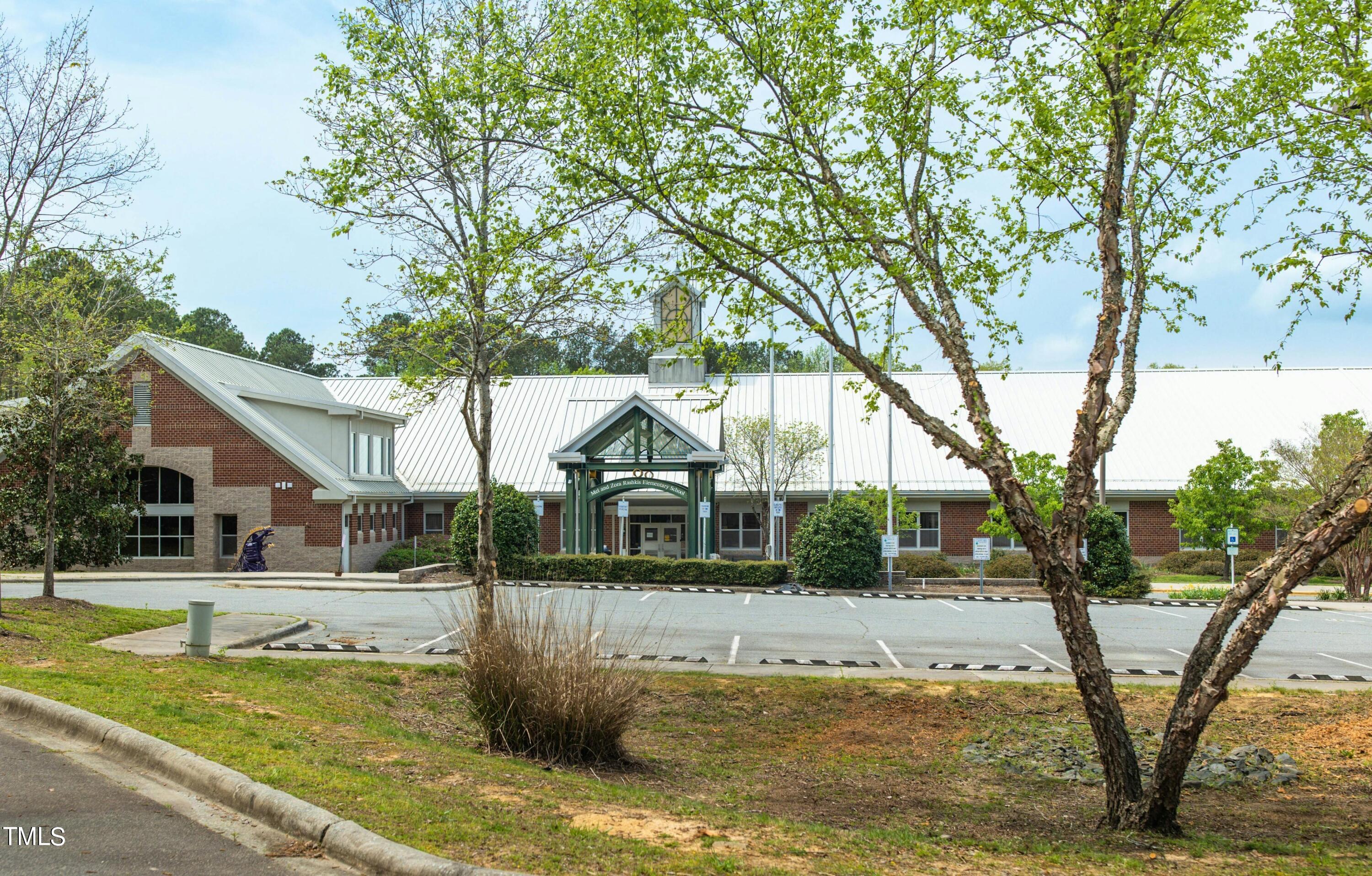 212 West Barbee Chapel Road Chapel Hill, NC 27517 - Photo 69 of 75 071-463593-992A9025_13334511