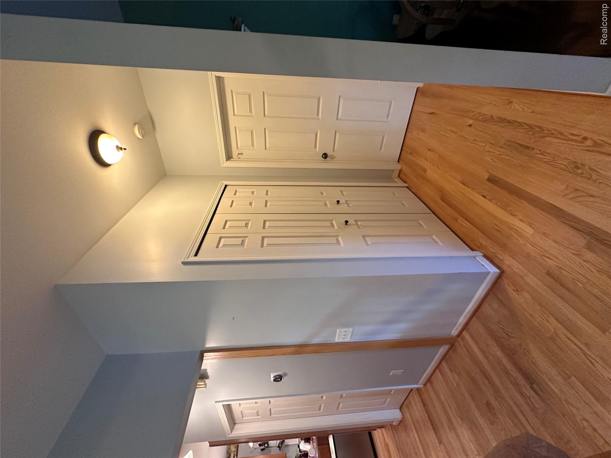 8650 Oakhill Road Clarkston, MI 48348 - Photo 11 of 31 IMG_8510.jpeg