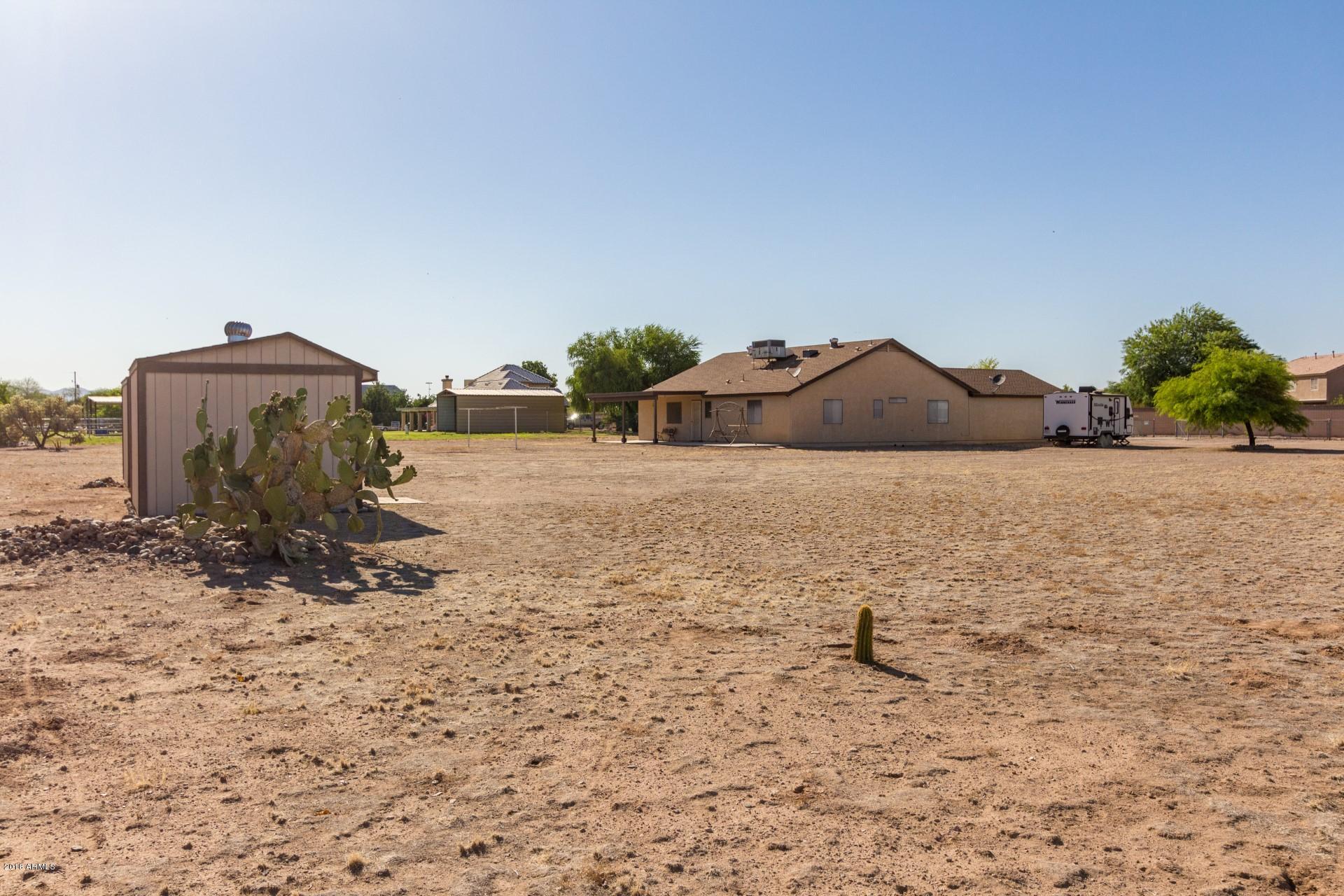 12545 West Varney Road El Mirage, AZ 85335 - Photo 22 of 25 backyard
