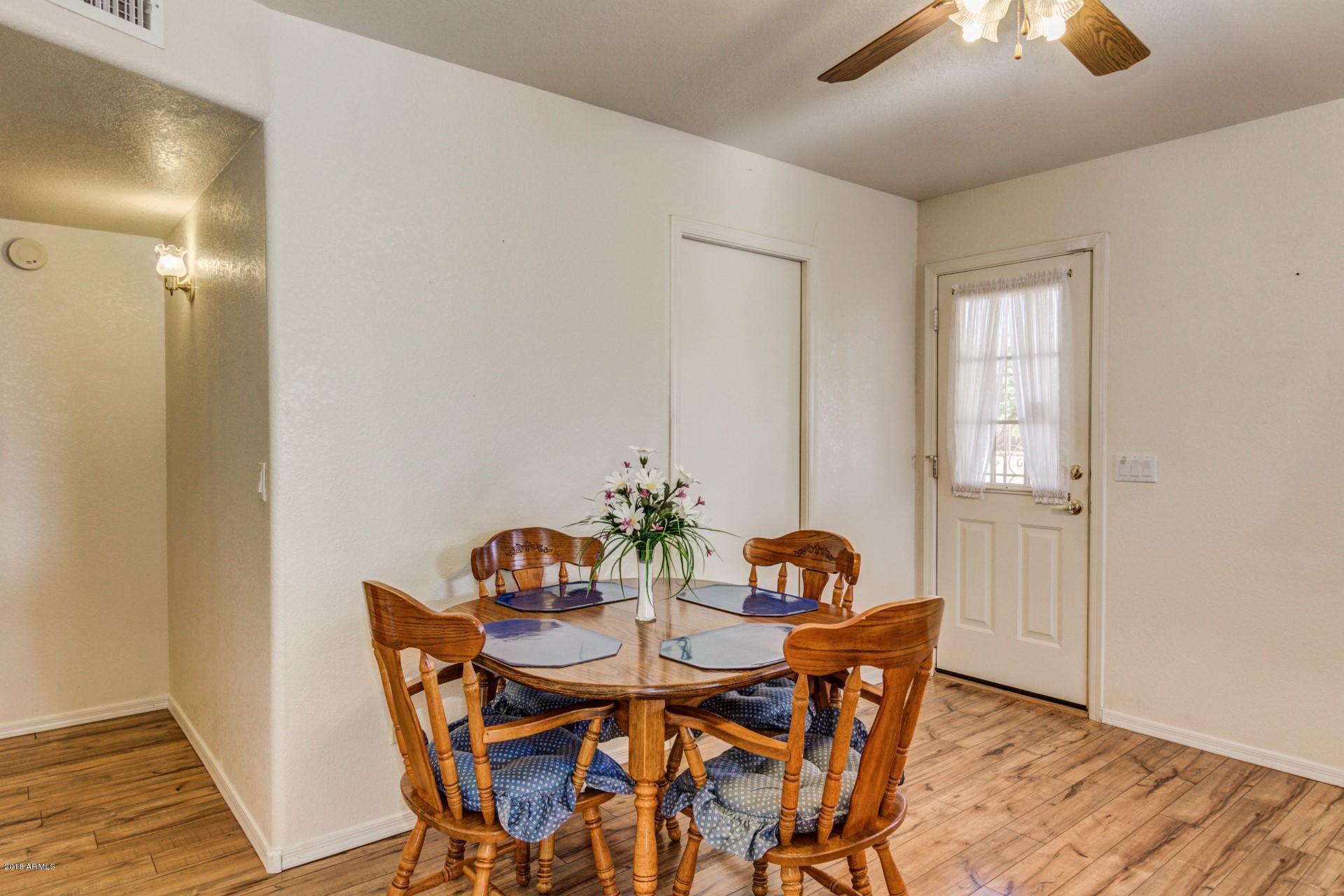 12545 West Varney Road El Mirage, AZ 85335 - Photo 8 of 25 dining area
