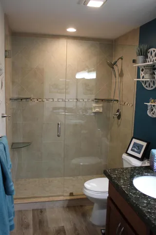 $279,999 | 1600 Northeast Dixie Highway, Unit 11202, Jensen Beach, FL 34957