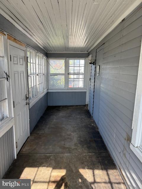 400 East Washington Street, Unit B Riverside, NJ 08075 - Photo 7 of 8 Entry Way