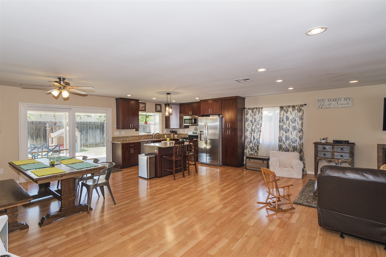 10847 Ramsgate Drive Santee, CA 92071 - Photo 2 of 25