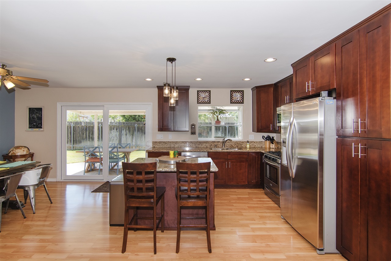 10847 Ramsgate Drive Santee, CA 92071 - Photo 4 of 25