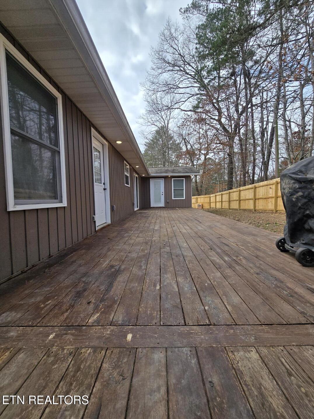 806 Cooper Lake Road Oneida, TN 37841 - Photo 36 of 46 20260304_105445