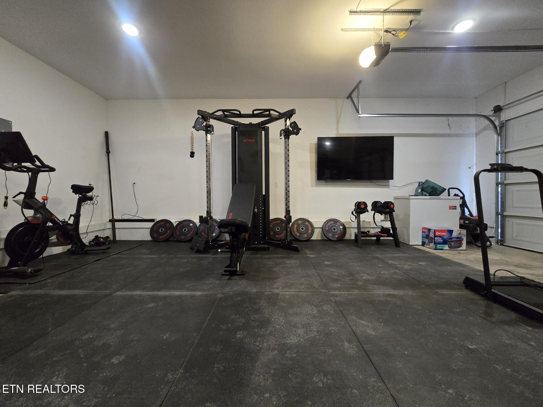 806 Cooper Lake Road Oneida, TN 37841 - Photo 37 of 46 20260304_105211