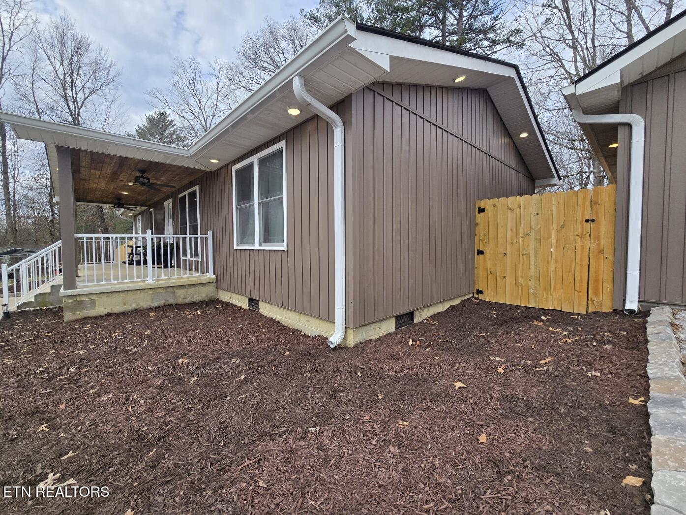 806 Cooper Lake Road Oneida, TN 37841 - Photo 4 of 46 20260304_102158