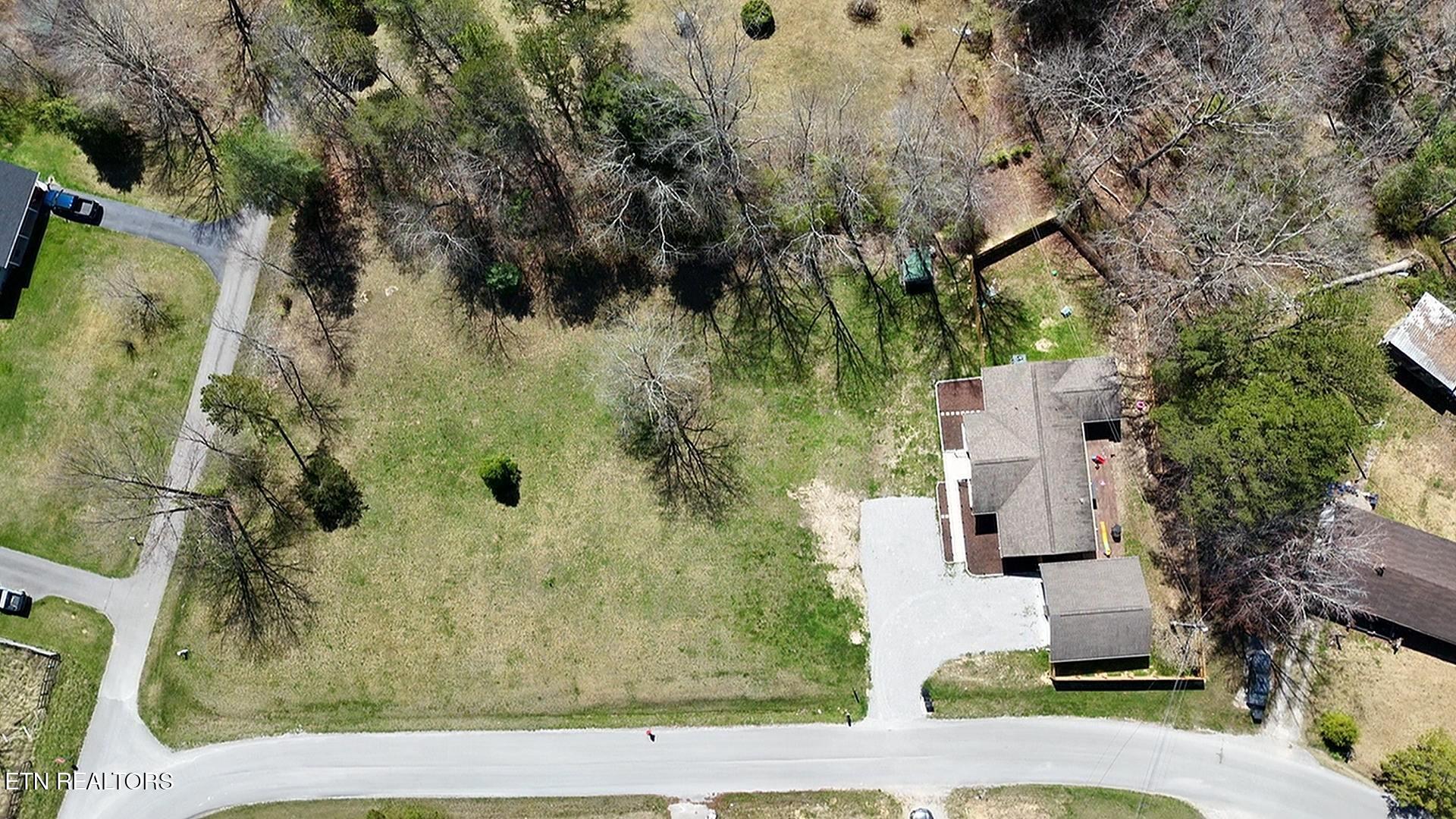 806 Cooper Lake Road Oneida, TN 37841 - Photo 52 of 54 c