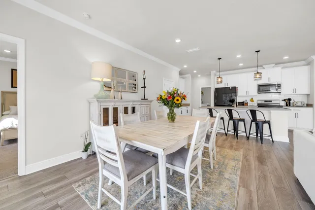 $499,000 | 221 Picnic Place, Freeport, FL 32439