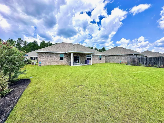 $499,000 | 221 Picnic Place, Freeport, FL 32439