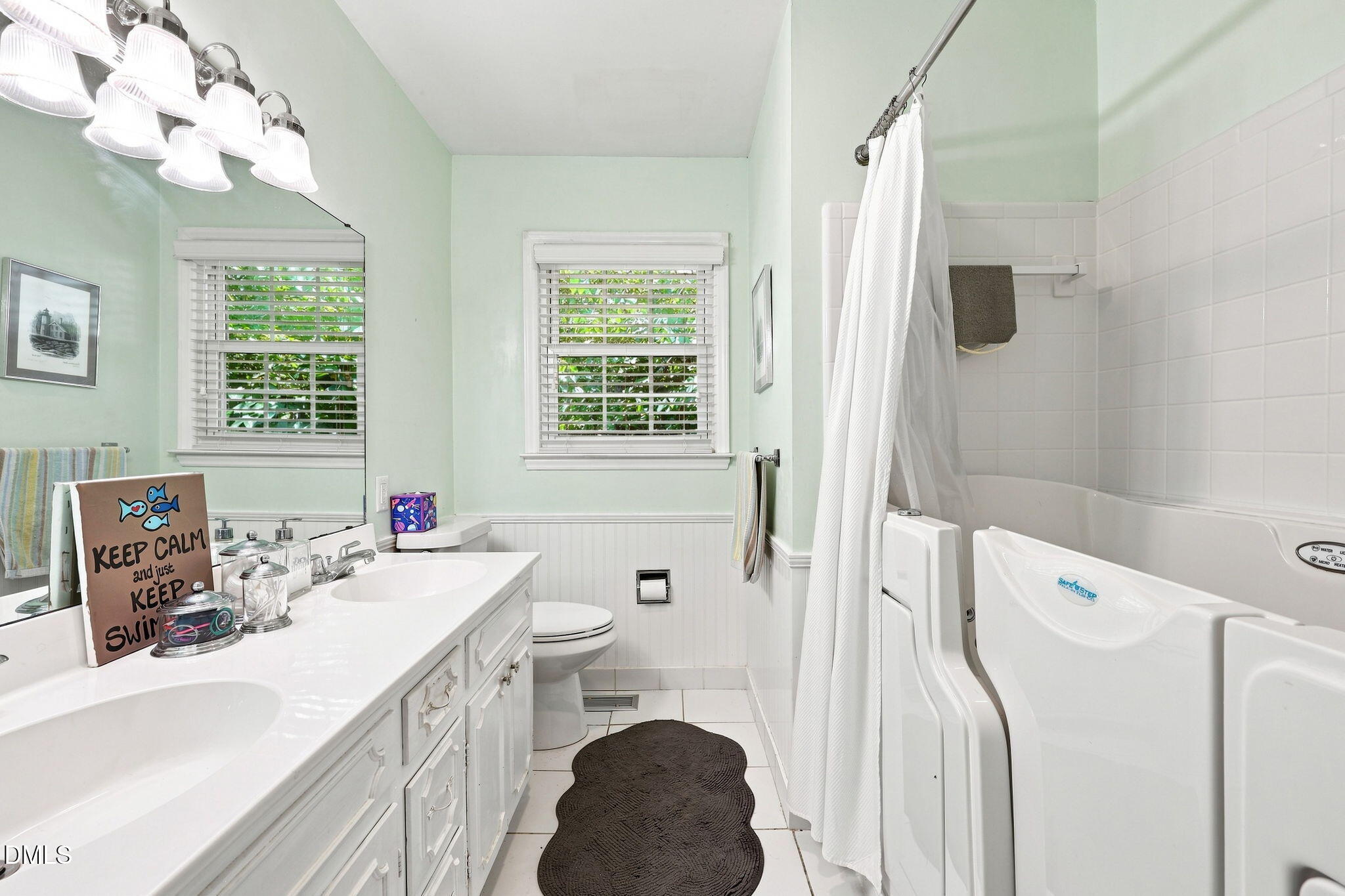 7301 Fiesta Way Raleigh, NC 27615 - Photo 22 of 55 46-web-or-mls-IMG_5365_Edit
