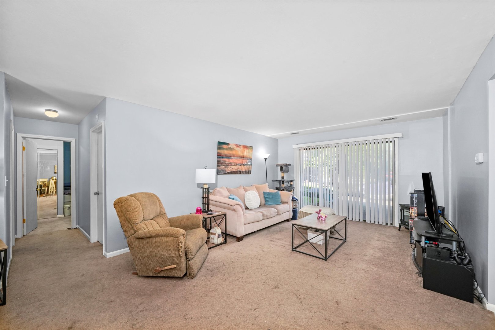 476 Raintree Court, Unit 1B Glen Ellyn, IL 60137 - Photo 3 of 28