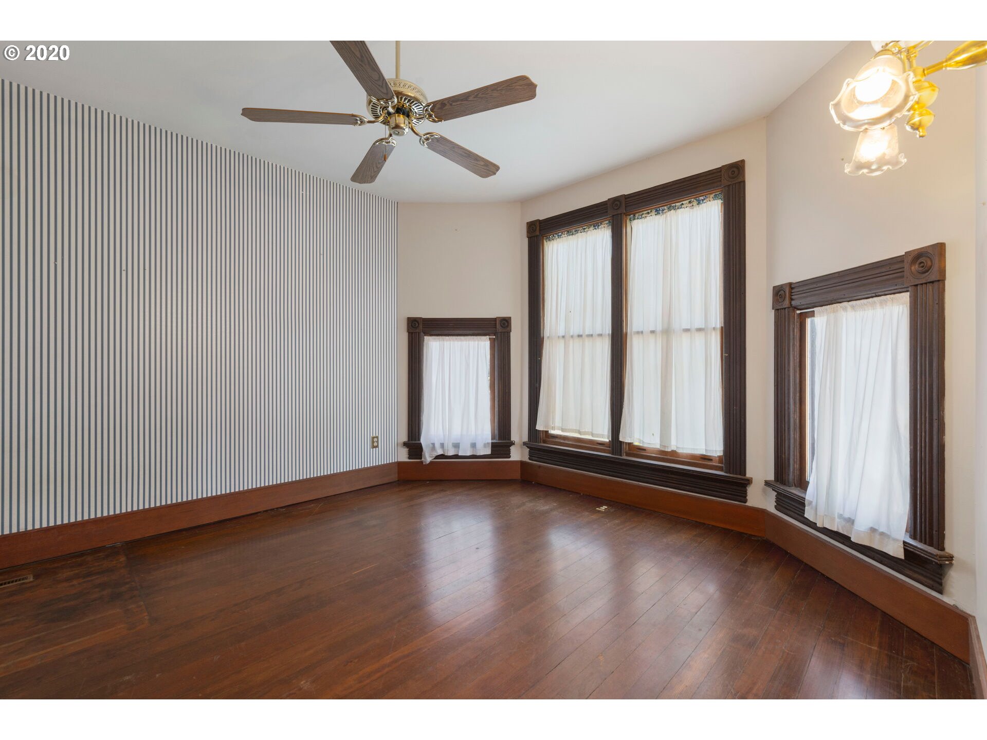 829 Southwest Washington Street Albany, OR 97321 - Photo 21 of 28 Gallery Image 21