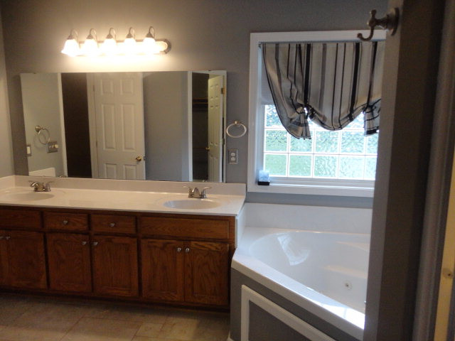 6770 Jj Roberts Sumter, SC 29154 - Photo 13 of 18