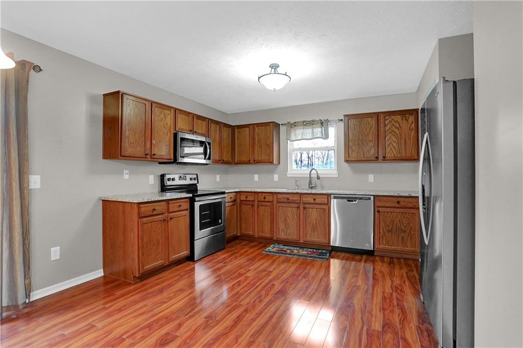 12042 Cholla Road Fishers, IN 46037 - Photo 11 of 38 Gallery Image 11