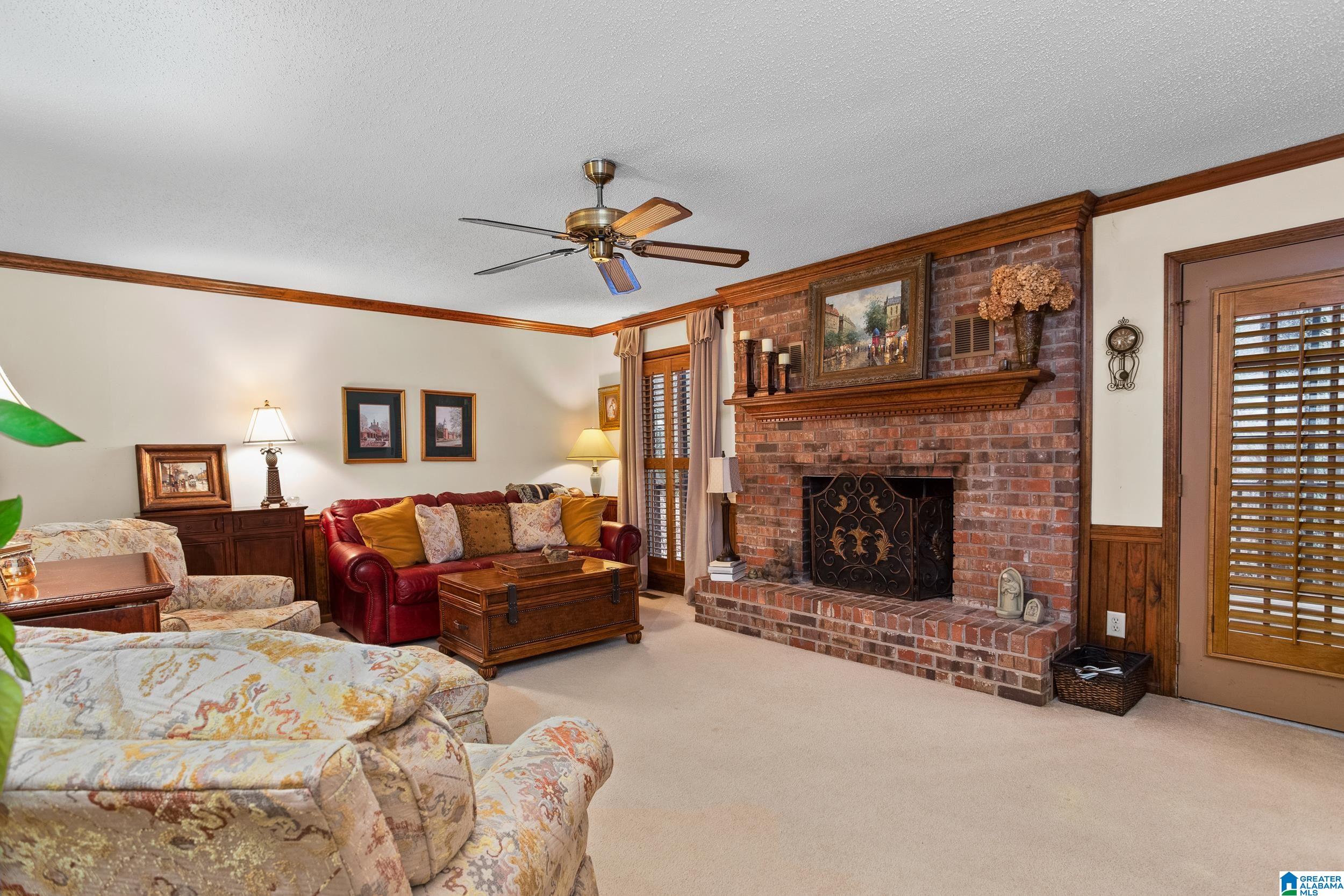 2201 Hathaway Heights Road Anniston, AL 36207 - Photo 7 of 37
