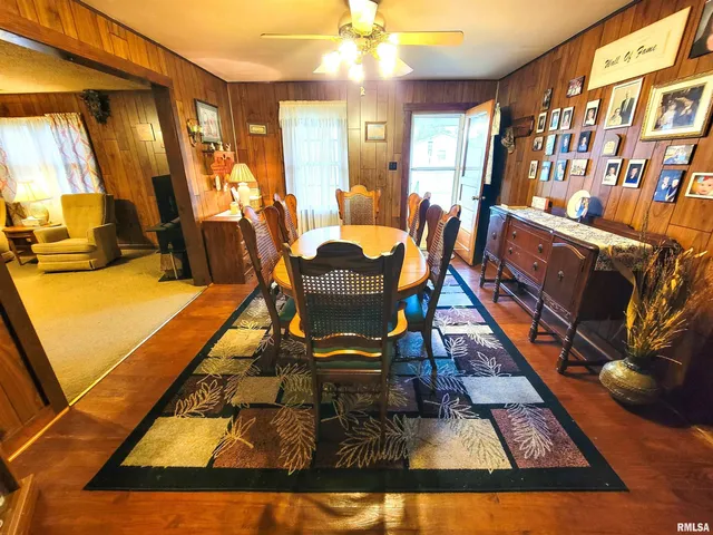 $64,500 | 113 Mead Street Southwest, Clay City, IL 62824