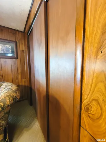 $64,500 | 113 Mead Street Southwest, Clay City, IL 62824