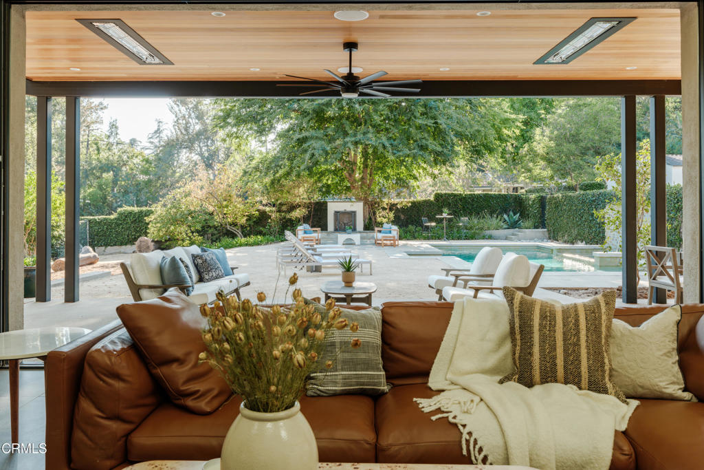 1905 Midlothian Drive Altadena, CA 91001 - Photo 11 of 60 1905 Midlothian - 112