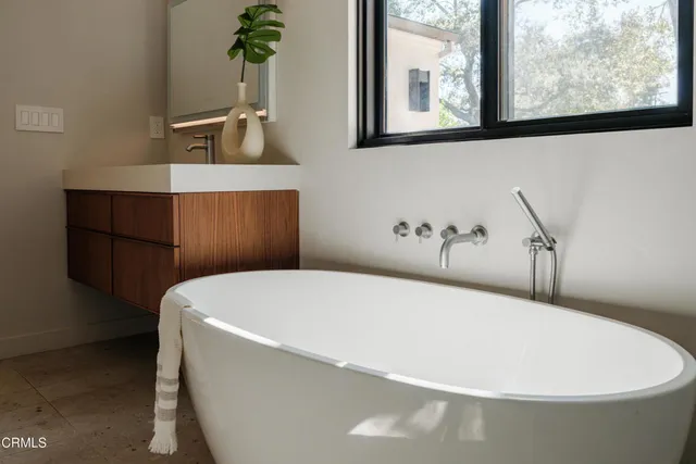 $4,995,000 | 1905 Midlothian Drive, Altadena, CA 91001