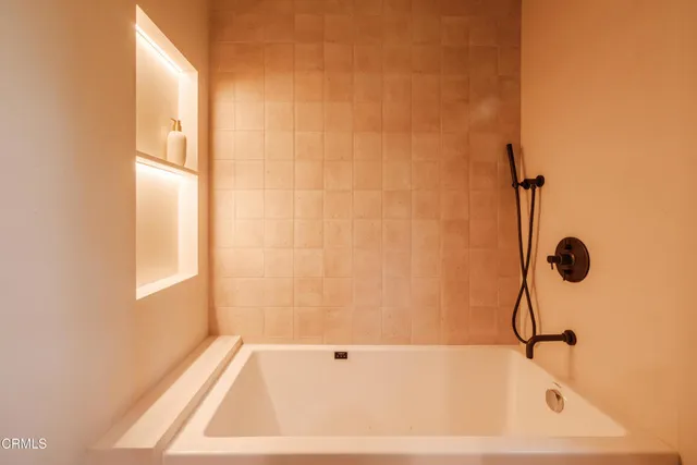 $4,995,000 | 1905 Midlothian Drive, Altadena, CA 91001