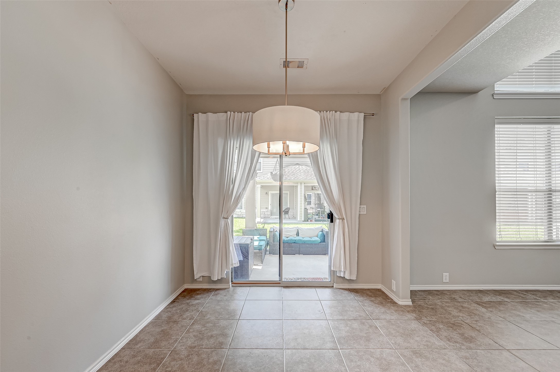 13600 Breton Ridge Street, Unit 32C Houston, TX 77070 - Photo 19 of 44