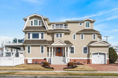 $3,695,000 | 4616 Park Sea Isle, Unit SOUTH, Sea Isle City, NJ 08243