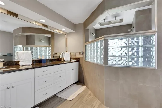 $598,000 | 2174 East Crown Pointe Boulevard, Naples, FL 34112