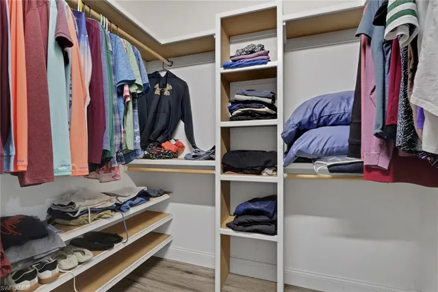 $598,000 | 2174 East Crown Pointe Boulevard, Naples, FL 34112