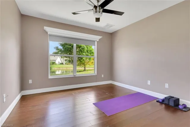 $598,000 | 2174 East Crown Pointe Boulevard, Naples, FL 34112