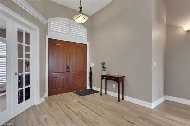 $598,000 | 2174 East Crown Pointe Boulevard, Naples, FL 34112