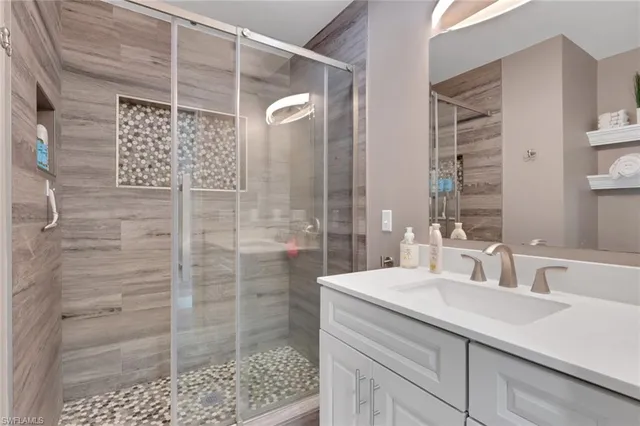 $598,000 | 2174 East Crown Pointe Boulevard, Naples, FL 34112