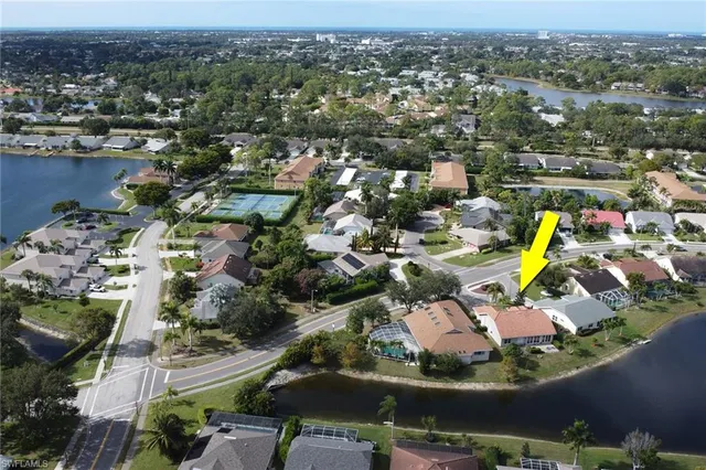 $598,000 | 2174 East Crown Pointe Boulevard, Naples, FL 34112