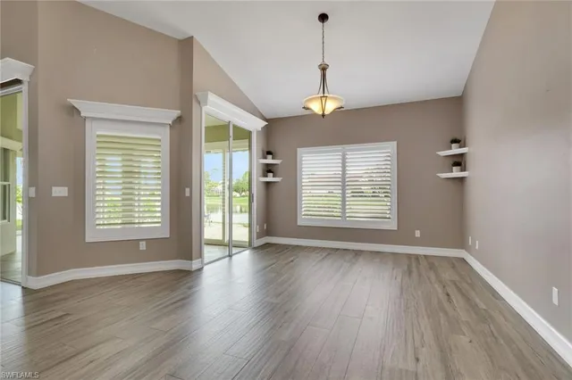 $598,000 | 2174 East Crown Pointe Boulevard, Naples, FL 34112