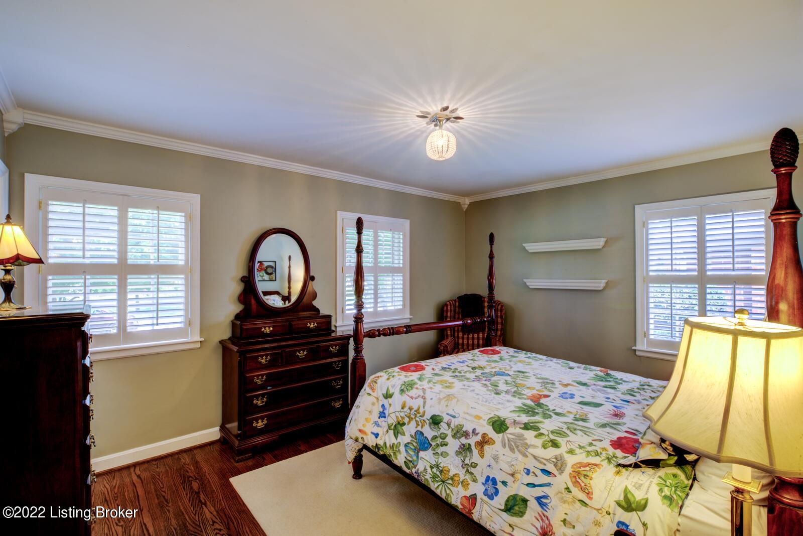 3709 Chevy Chase Road Louisville, KY 40218 - Photo 21 of 43 Primary Bedroom