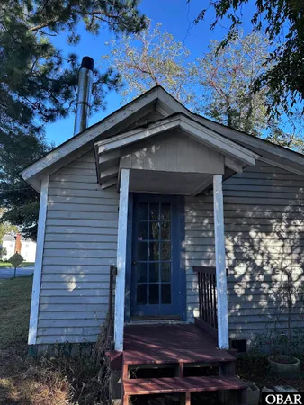 $169,000 | 415 Light Street, Columbia, NC 27925