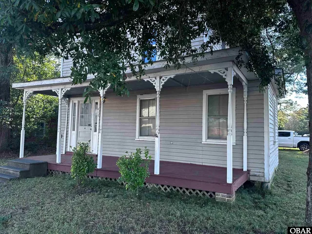 $175,000 | 415 Light Street, Columbia, NC 27925