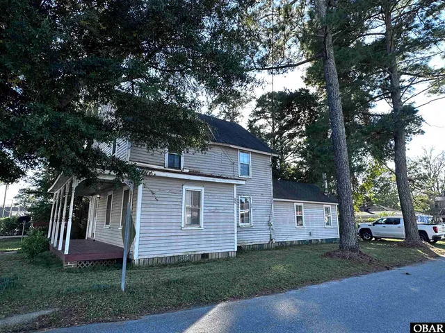 $169,000 | 415 Light Street, Columbia, NC 27925