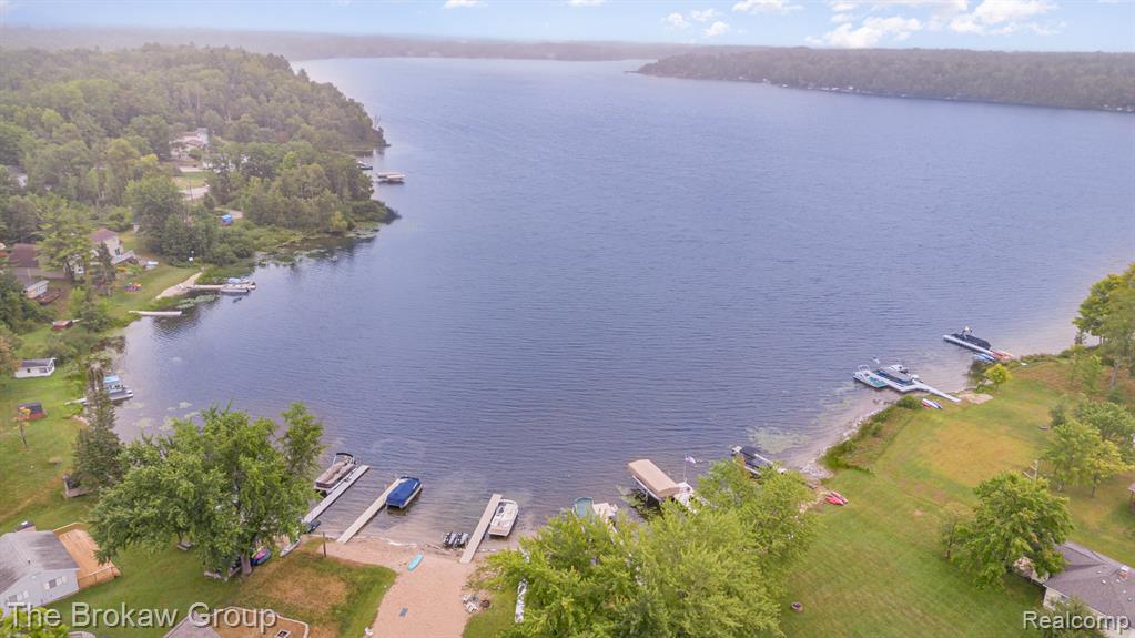 4448 Loon Lake Road Hale, MI 48739 - Photo 4 of 29