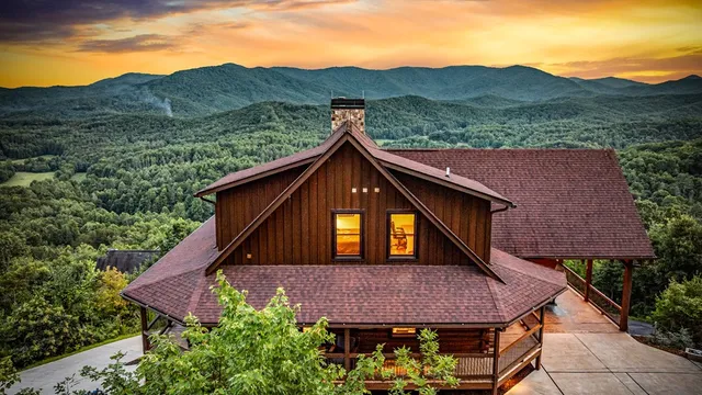 $1,999,900 | 400 Cloudland Trace, Epworth, GA 30541