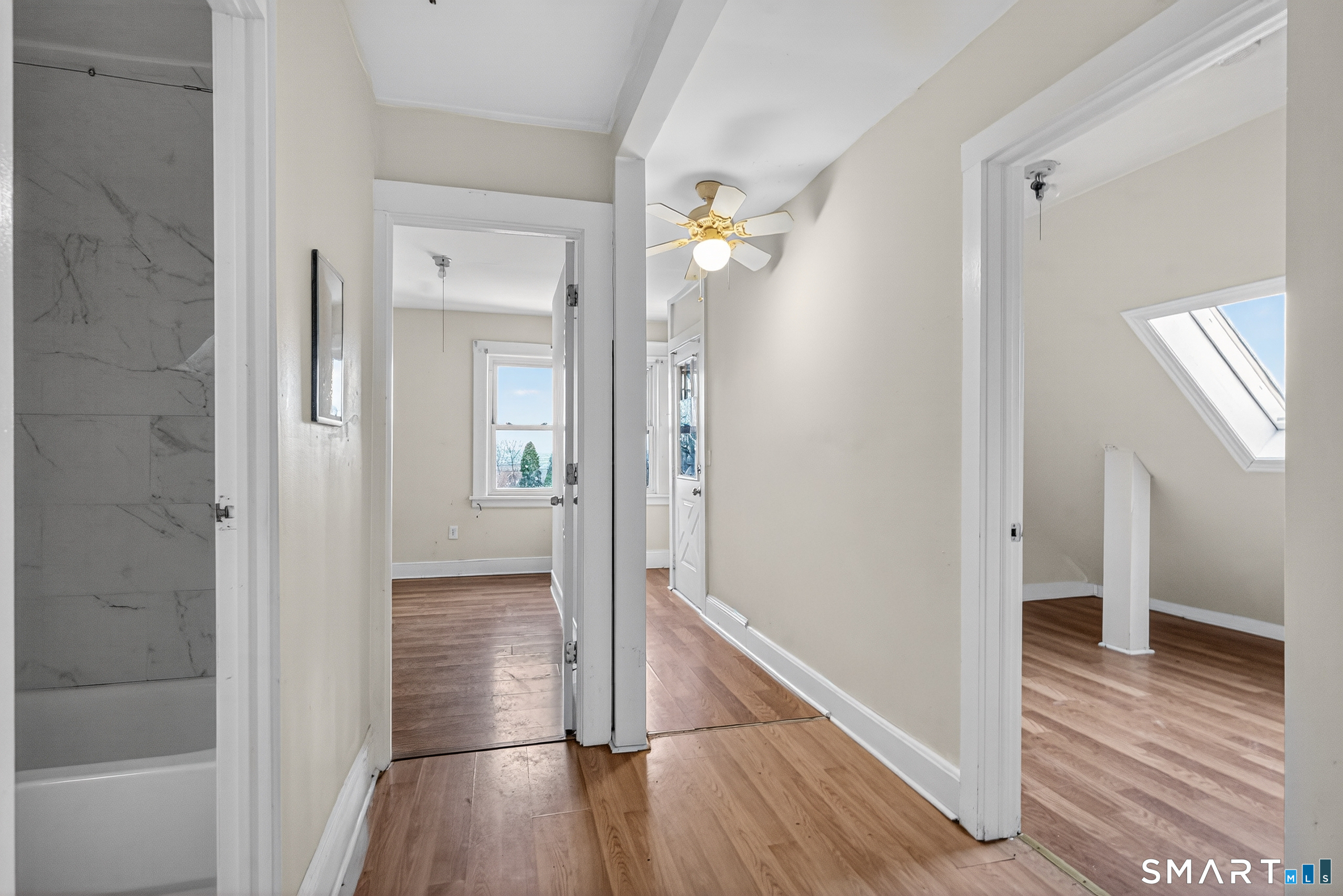 361 Ridgefield Avenue, Unit 3 Bridgeport, CT 06610 - Photo 4 of 13