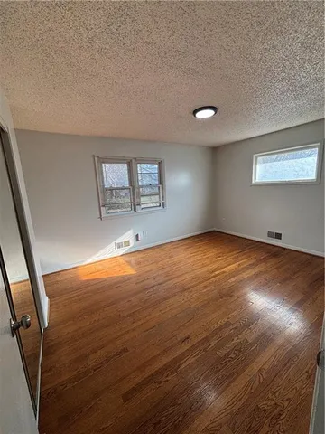 $269,000 | 11123 Grand Avenue, Kansas City, MO 64114