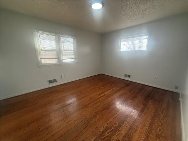 $269,000 | 11123 Grand Avenue, Kansas City, MO 64114