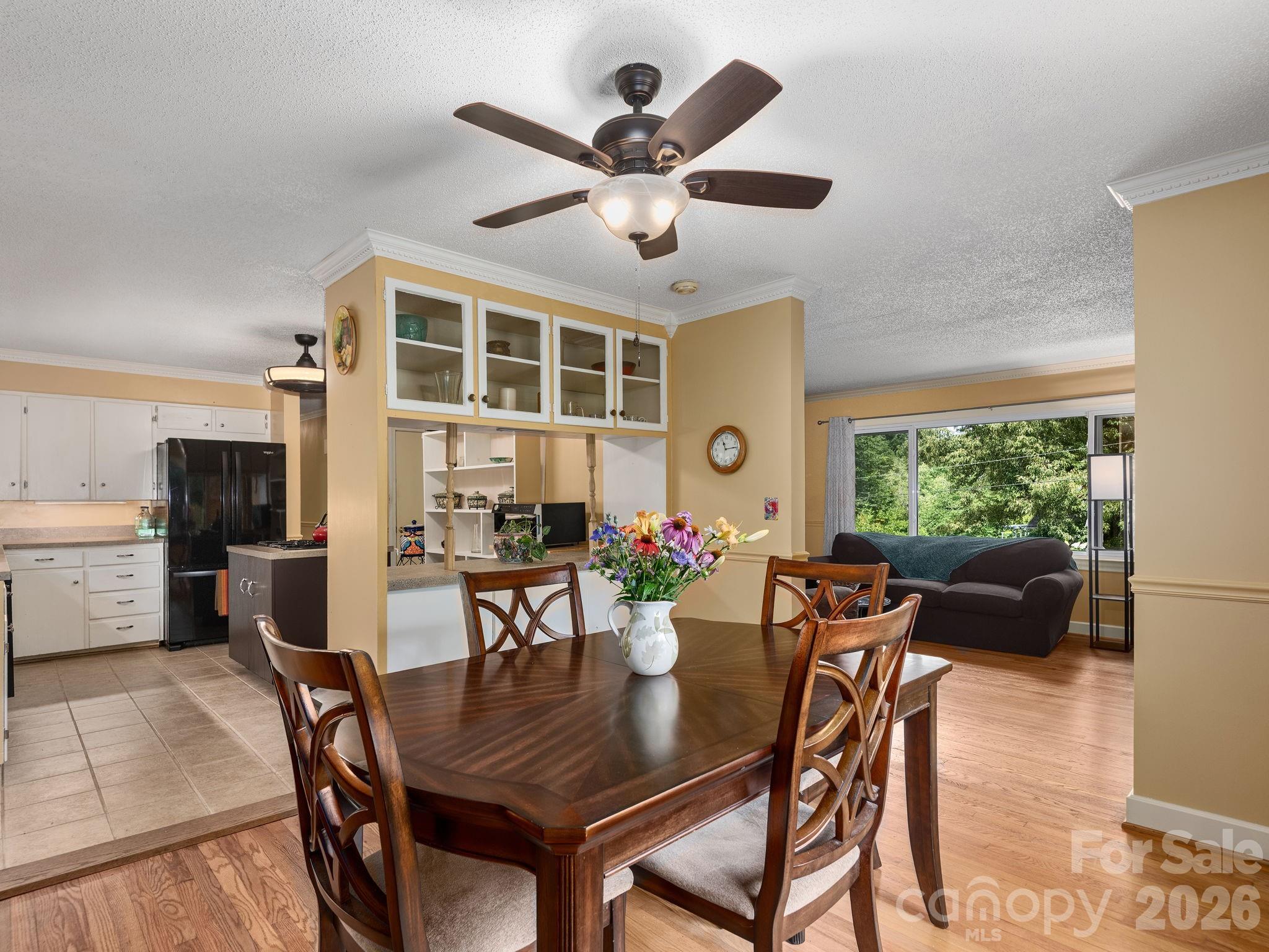 112 Lyndale Road Hendersonville, NC 28739 - Photo 7 of 30