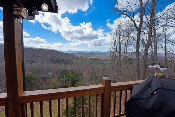$749,900 | 200 Honey Hill Road, Morganton, GA 30560