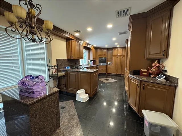 $1,399,999 | 728 Huguenot Avenue | Huguenot