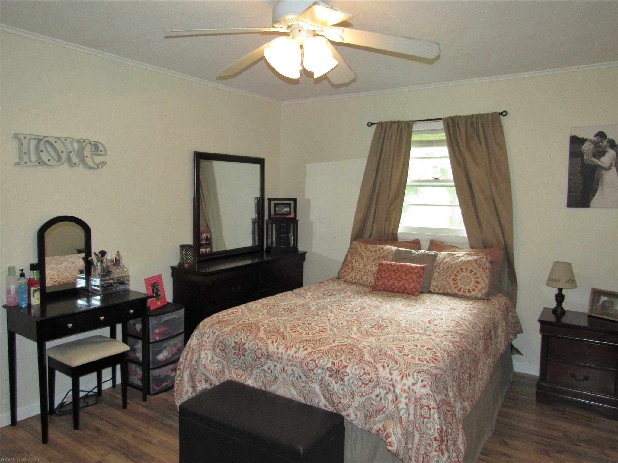 1501 Ridgeview Road Northwest Floyd, VA 24091 - Photo 19 of 46 Gallery Image 19